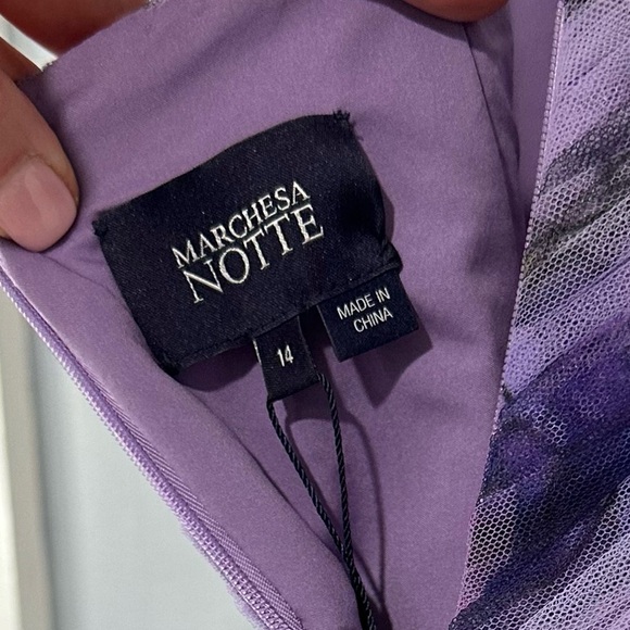 NWT Marchesa Notte Evening Gown Floral Applique Maxi 14 - Picture 11 of 13